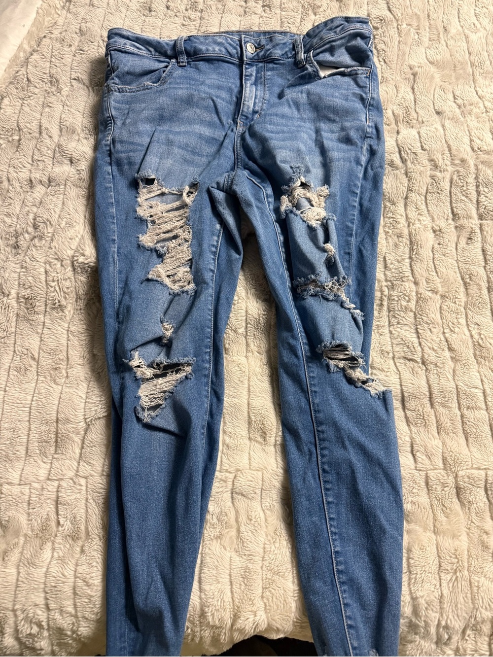 American Eagle Outfitters Distressed Skinny Jeans - Blue